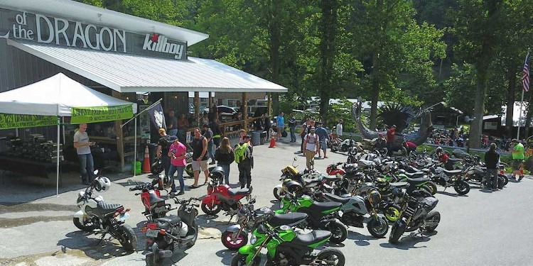 Motorcycles parked outside the Tail of the Dragon store