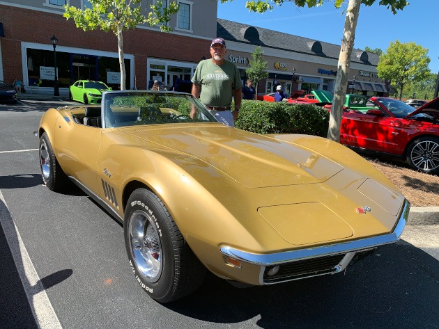 Third-Generation gold Corvette convertible