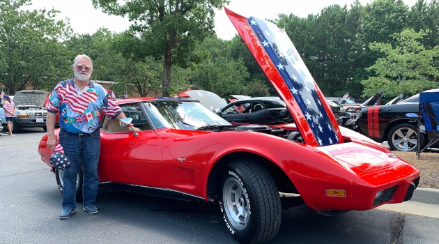 Red, White and Blue paint job on a C3 Corvette