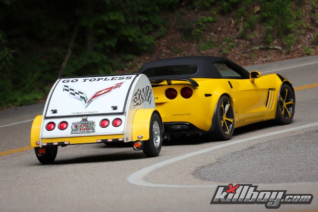 Sixth-Generation Corvette towing a trailer