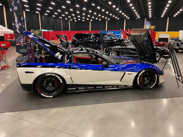 Sixth-generation custom blue & white Corvette coupe