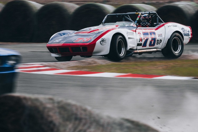 Third-generation Corvette racing in Chattanooga, TN