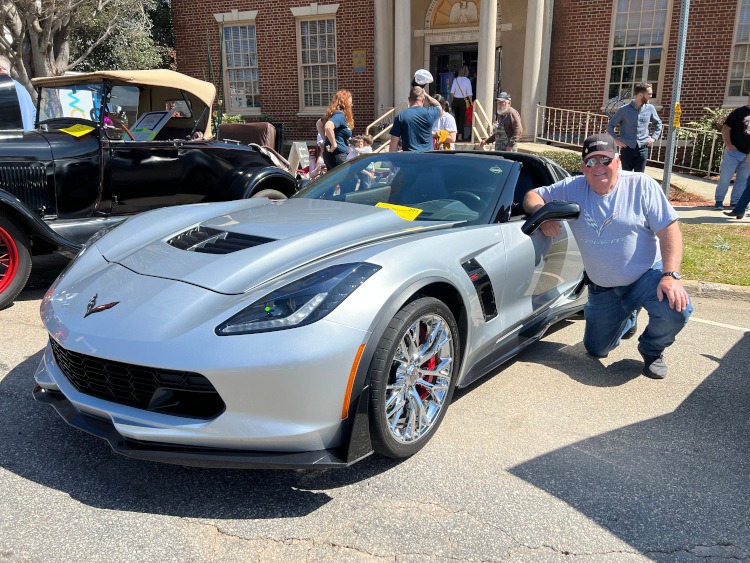 The Downtown Monroe Car Show Continues Their Success! Vettes of