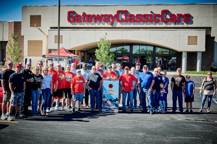 Caffeine and Chrome group photo at Gateway Classic Cars