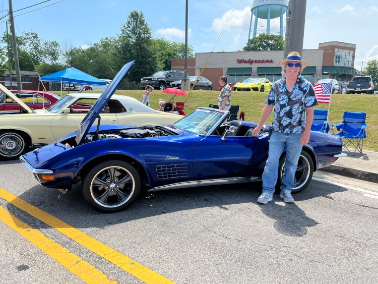 Third-generation blue Corvette convertible