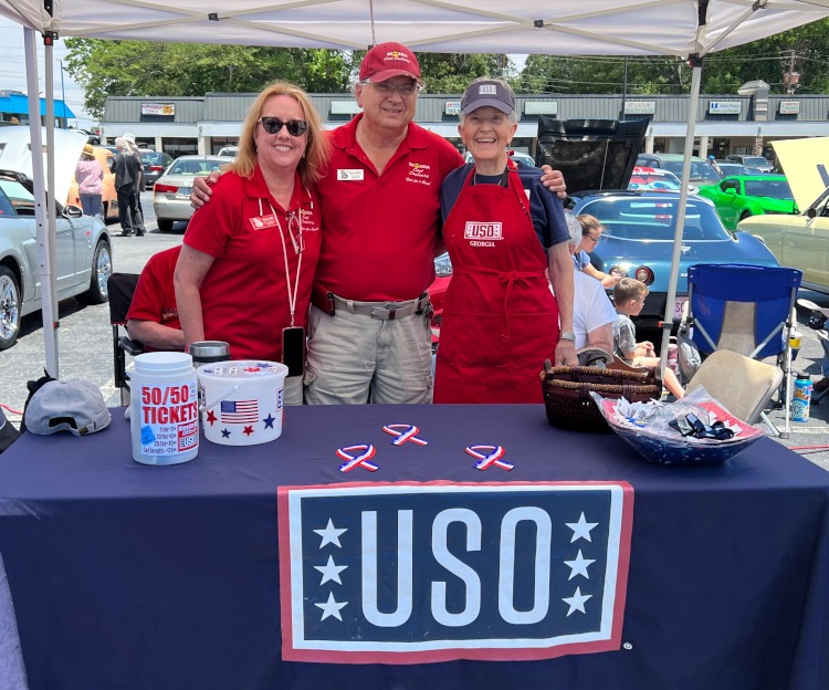Memorial Day weekend USO event