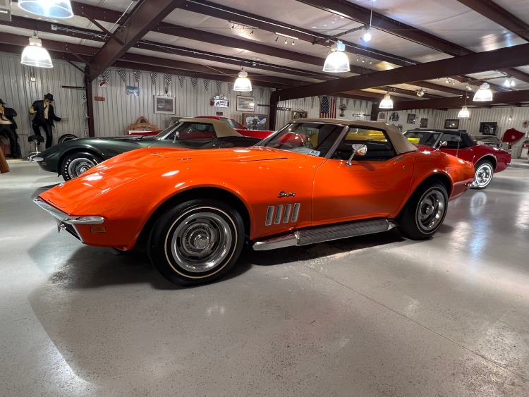 A third-generation Corvette with a 427 engine.