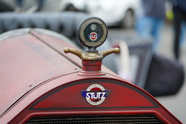 The famous Stutz emblem on the hood of a car